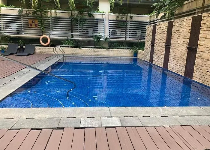 Deluxe Near Naia Terminal 3