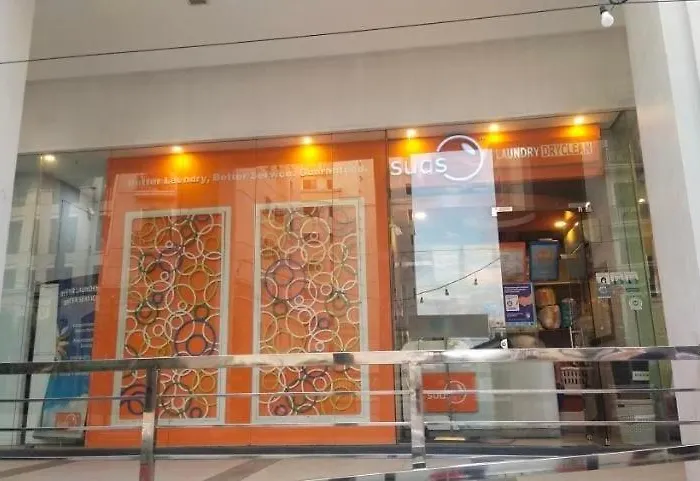 Deluxe Near Naia Terminal 3 Apartamento *